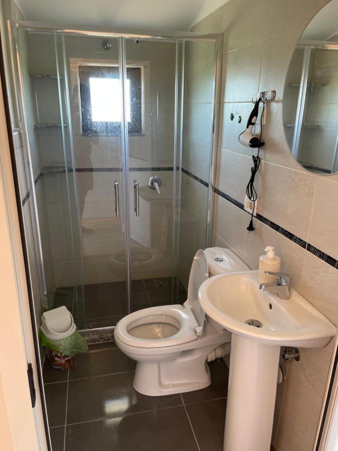Hotel Villa Ballkan Grilla Kültér fotó